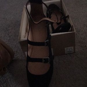 Madewell triple strap flats